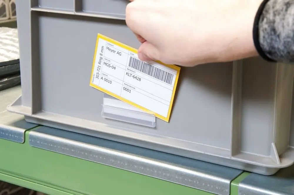 Kan-Clip75: clip adesiva per cartellini su contenitori e pallet